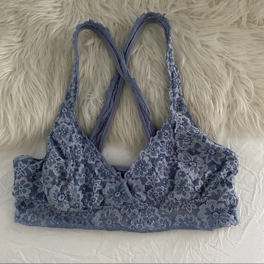 aerie criss cross back lace brallete